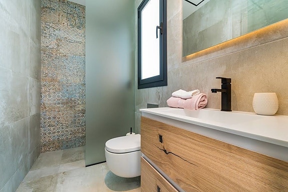 En megler med gode referanser -  SPANIA1.no