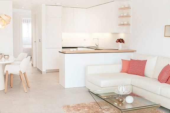 En megler med gode referanser - SPANIA1.no