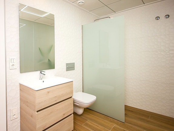 En megler med gode referanser -  SPANIA1.no