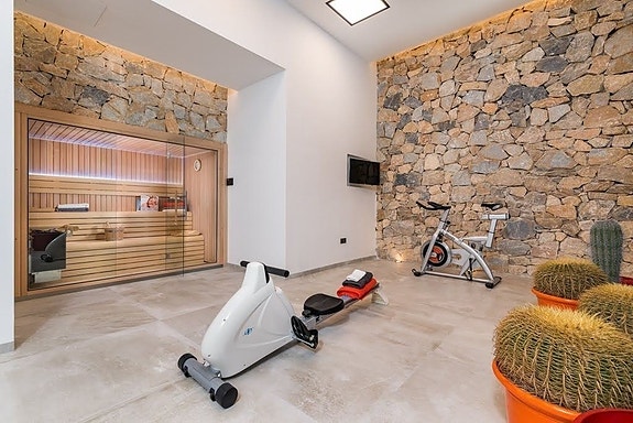 En megler med gode referanser -  SPANIA1.no