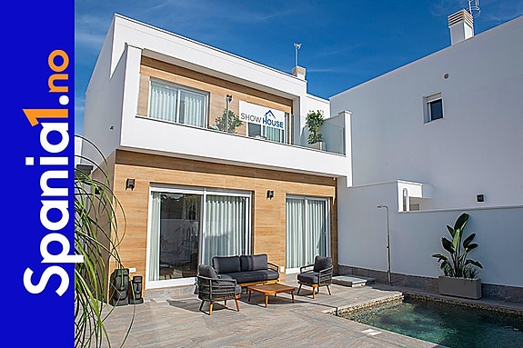 En megler med gode referanser - SPANIA1.no