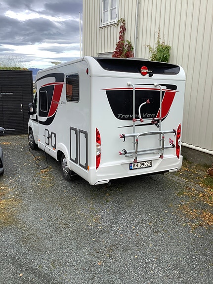 Bürstner BT5902 2 of 5