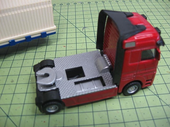 Product image 6 of 8