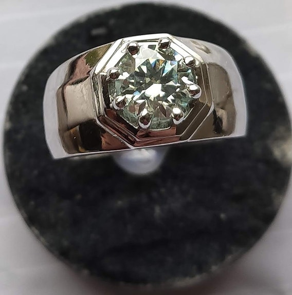 Product image 1 of 8