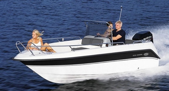 Har du ein eller fleire motorer/ båt som trenger rep/servce eller vil bare selge