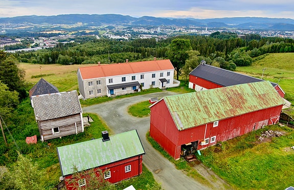 Gårdstunet på Sørem Gård