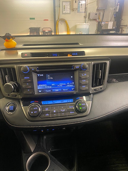 Toyota RAV4 19 of 30