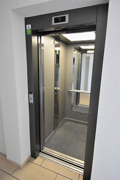 En megler med gode referanser - SPANIA1.no