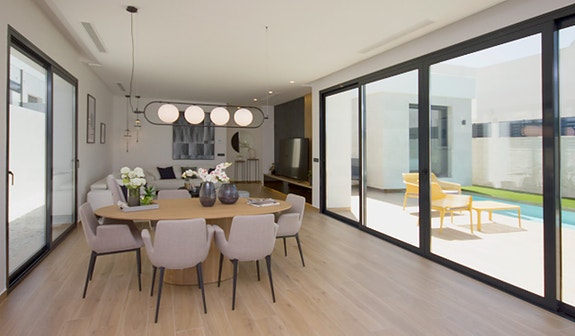 En megler med gode referanser -  SPANIA1.no