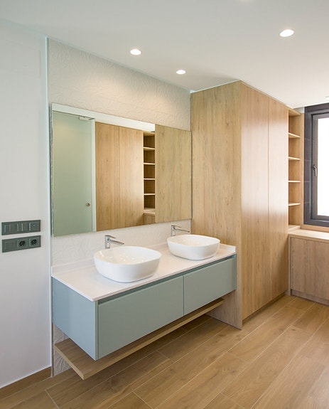 En megler med gode referanser -  SPANIA1.no