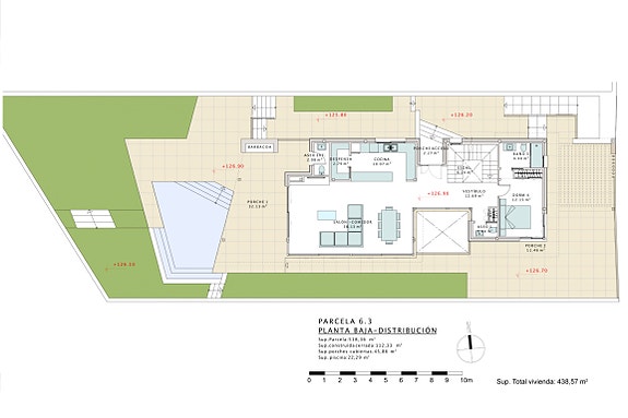 5 soverom - 4 bad - Areal: 541m2 - Terrasser: 102m2