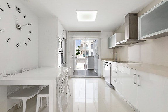 En megler med gode referanser - SPANIA1.no