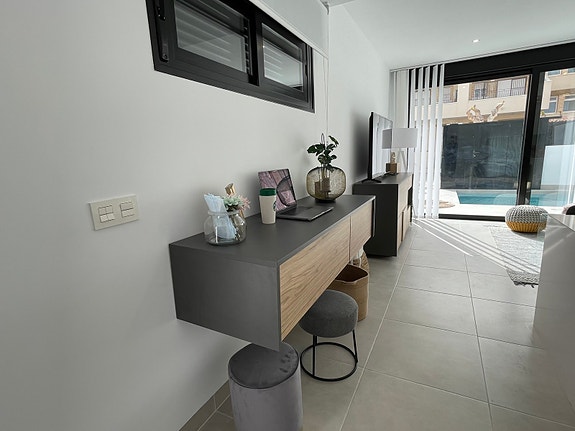 En megler med gode referanser - SPANIA1.no