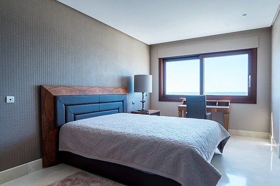 En megler med gode referanser - SPANIA1.no