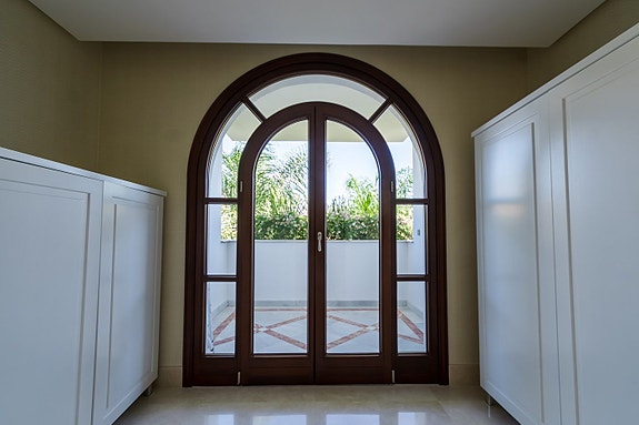 En megler med gode referanser - SPANIA1.no