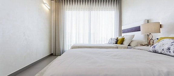 Bruk en megler med gode referanser - se SPANIA1.no