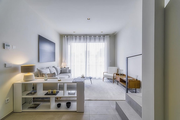 En megler med gode referanser - SPANIA1.no