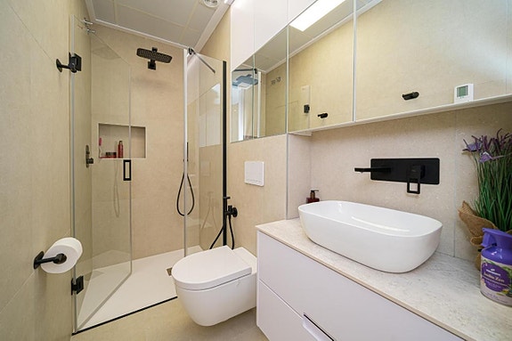 En megler med gode referanser - SPANIA1.no