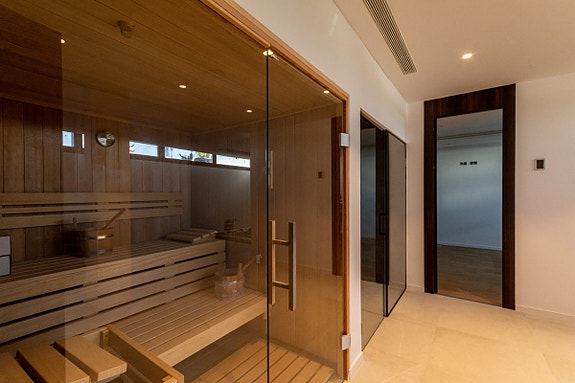 En megler med gode referanser - SPANIA1.no