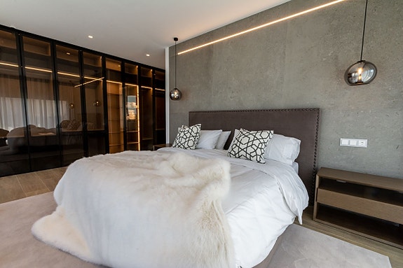 En megler med gode referanser - SPANIA1.no