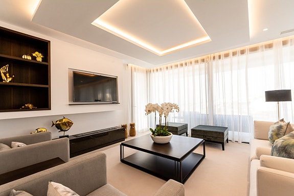 En megler med gode referanser - SPANIA1.no