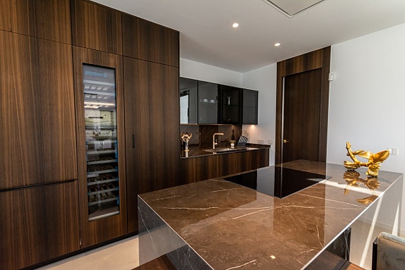 En megler med gode referanser - SPANIA1.no