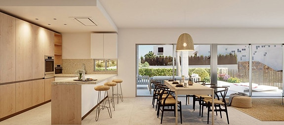 En megler med gode referanser - se SPANIA1.no