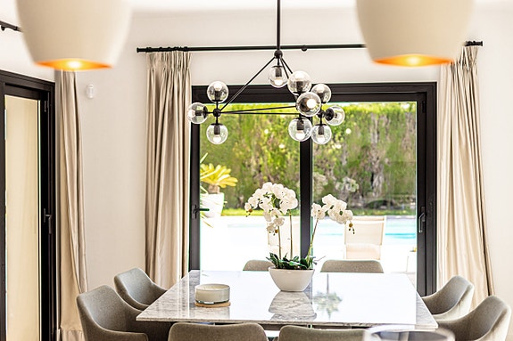 En megler med gode referanser - SPANIA1.no