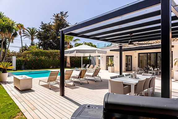 En megler med gode referanser - SPANIA1.no