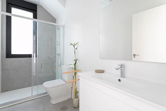 En megler med gode referanser - SPANIA1.no