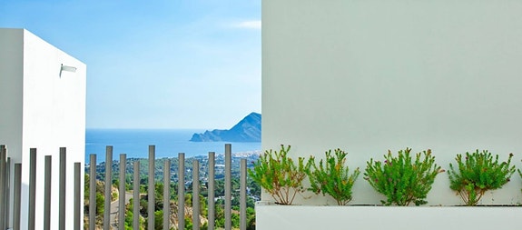 En megler med gode referanser - SPANIA1.no