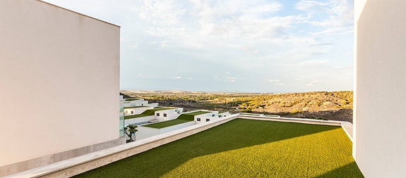 En megler med gode referanser -  SPANIA1.no