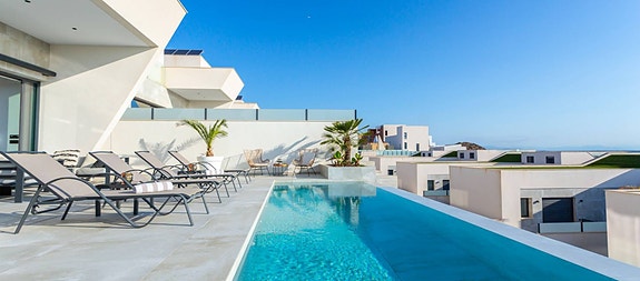 En megler med gode referanser -  SPANIA1.no