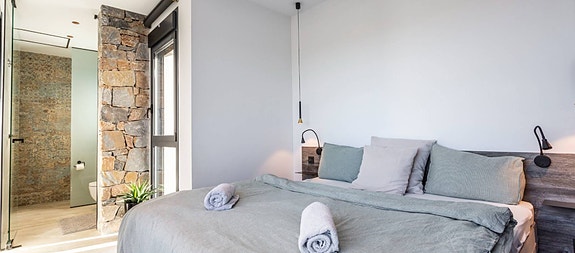 En megler med gode referanser -  SPANIA1.no