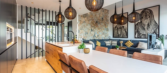 En megler med gode referanser -  SPANIA1.no