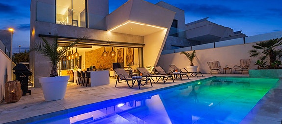 En megler med gode referanser -  SPANIA1.no