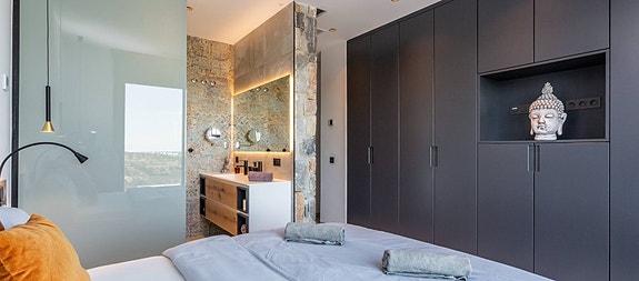 En megler med gode referanser -  SPANIA1.no