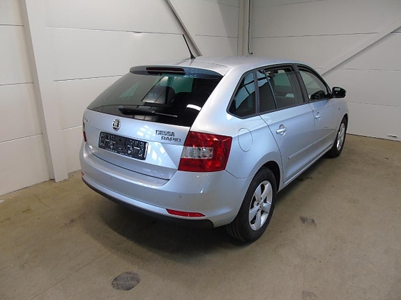 Skoda Rapid 14 of 20