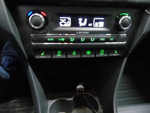 Skoda Rapid 7 of 20