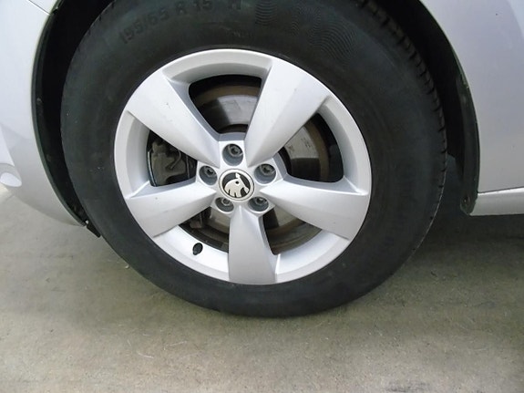 Skoda Rapid 11 of 20