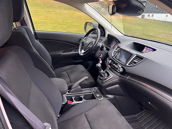 Honda CR-V 7 of 11