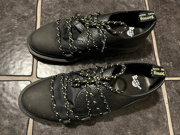 Dr martens online zelda