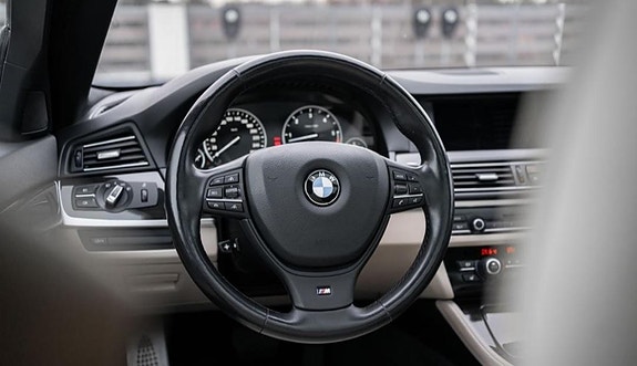 BMW 530xd 25 of 30