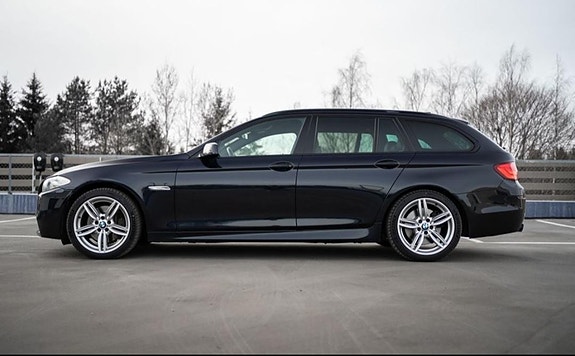 BMW 530xd 8 of 30