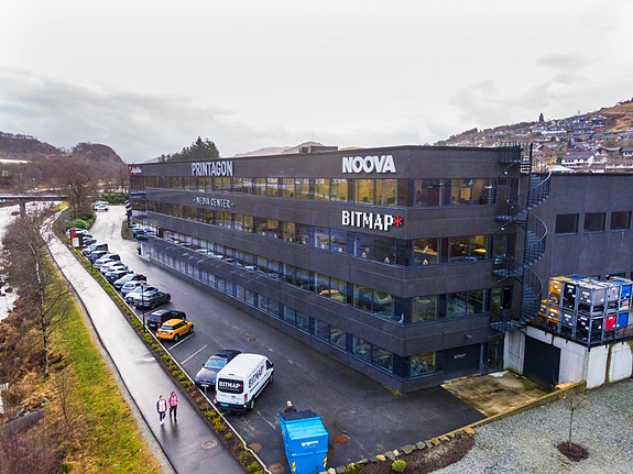Opstadveien 7, Ålgård