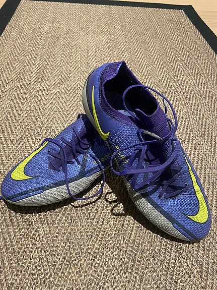 Nike Phantom GT str 44.5 AG knotter | FINN torget