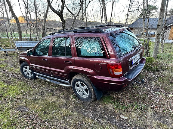 Jeep Grand Cherokee 4 of 5