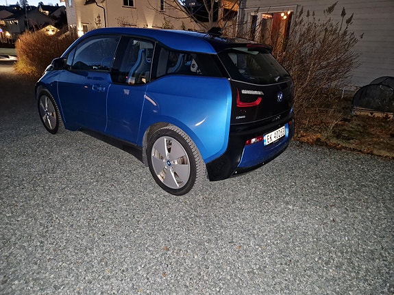 BMW i3 6 of 11