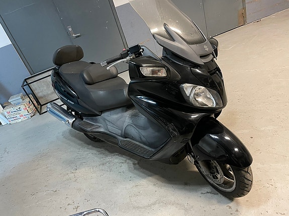 Suzuki 650 burgman 2 of 9
