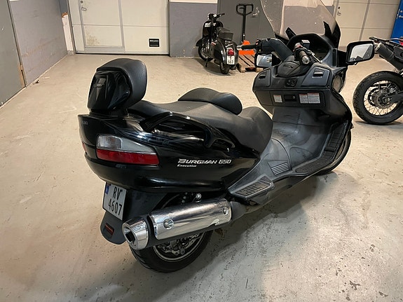 Suzuki 650 burgman 6 of 9